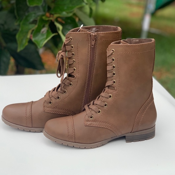 Women's Brown Lace Up Side Zipper Boot Cognac New - Picture 2 of 12
